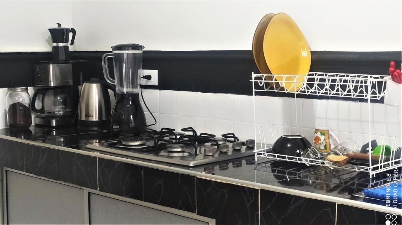 Casa De Luz Apartment Кали Екстериор снимка