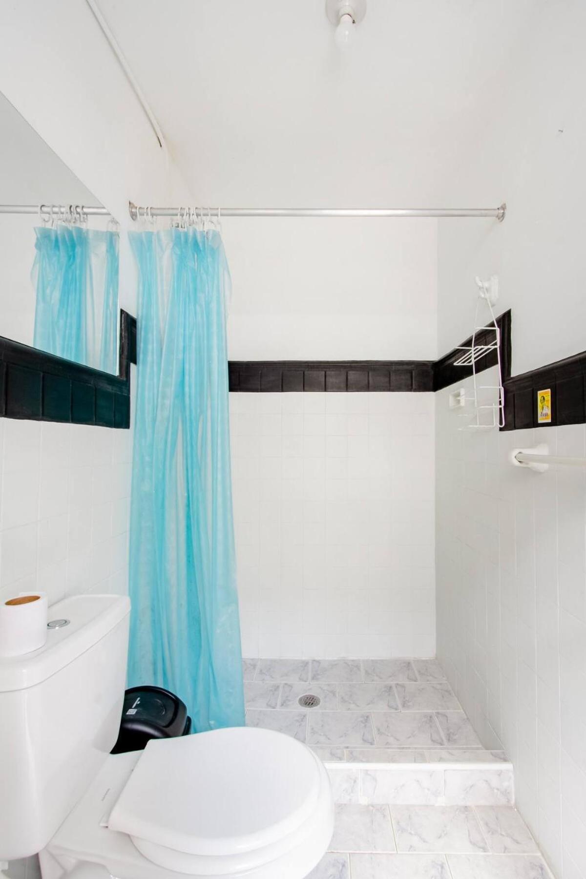 Casa De Luz Apartment Кали Екстериор снимка